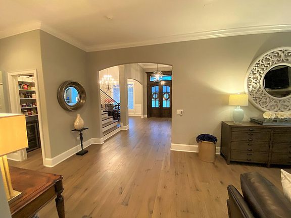 Entry Way - 1st Floor