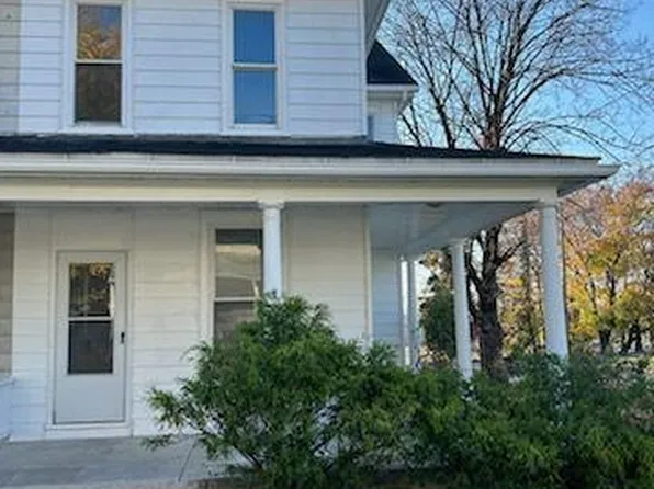 122 Heisey Ave, Elizabethtown, PA 17022
