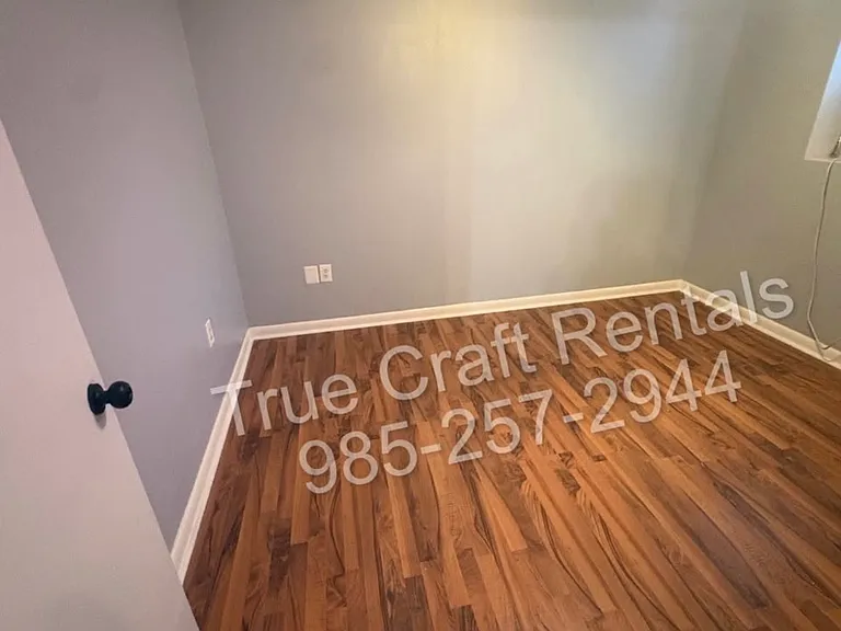1219 Coteau Rd #A — Photo 4