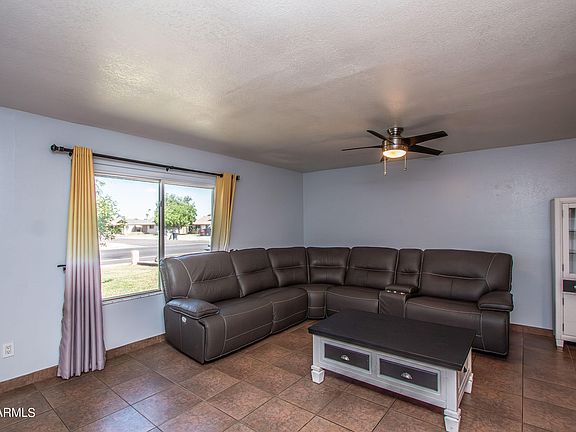 5th image of 9109 N 55TH Avenue