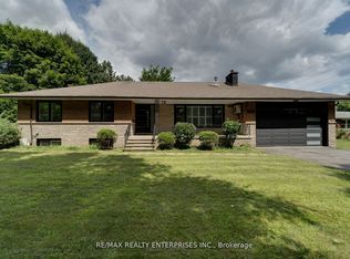 2037 Lynchmere Ave, Mississauga, ON L5B 1W7