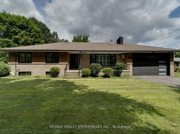 2037 Lynchmere Ave, Mississauga, ON L5B 1W7