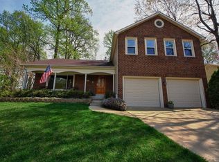 9713 Ironmaster Dr, Burke, VA 22015