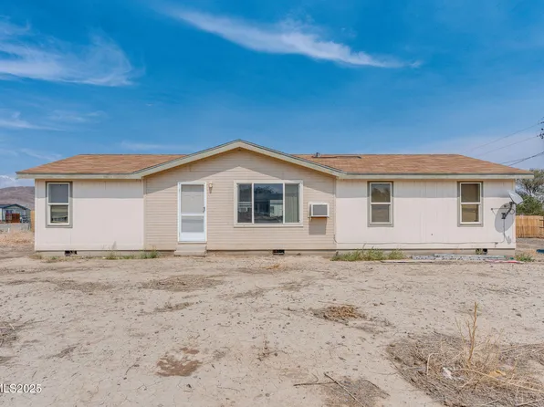 2820 Truckee St, Silver Springs, NV 89429