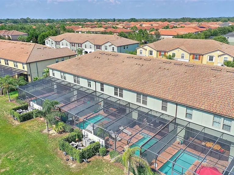 4607 Terrasonesta Dr — Photo 4