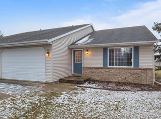 5789 Sandpiper Dr, Stevens Point, WI 54482
