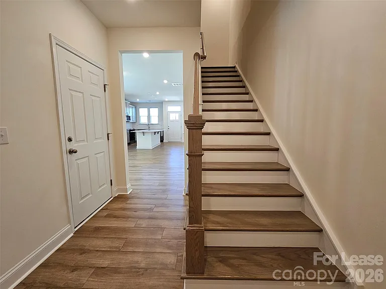 1027 S Point Rd — Photo 9