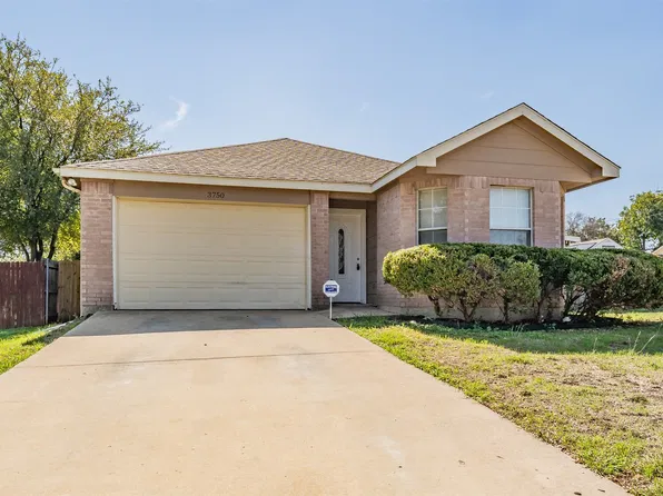 3750 Meadowbrook Dr, Fort Worth, TX 76103
