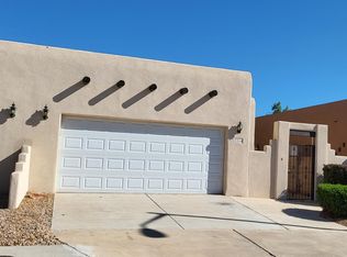 2264 Calle De Ortiz SW, Los Lunas, NM 87031