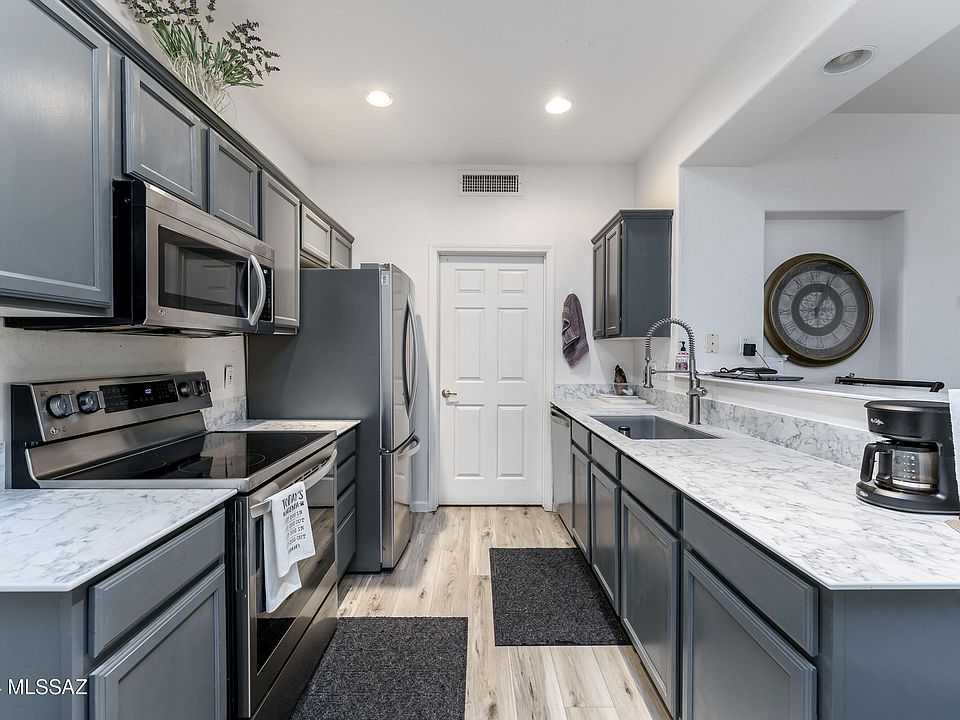1st image of 655 W Vistoso Highlands Dr APT 117