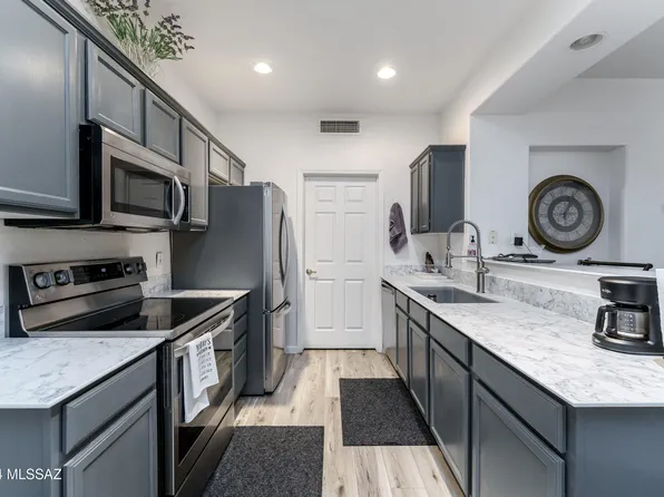655 W Vistoso Highlands Dr APT 117, Tucson, AZ 85755
