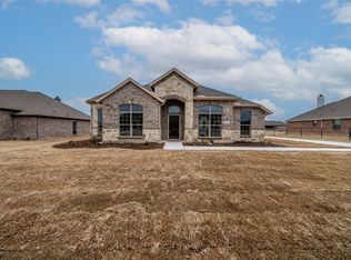 1785 Meadowbrook Ln, Nevada, TX 75173