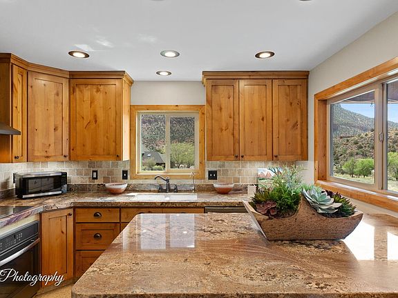 5th image of 88 Stone Mountain Rd #201-D