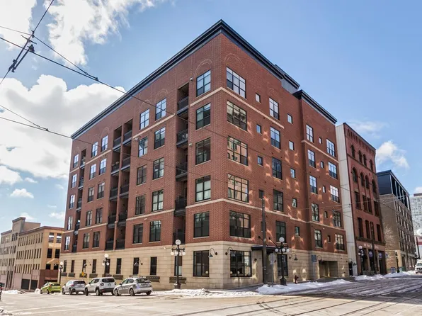 270 4th St E Unit 305, Saint Paul, MN 55101