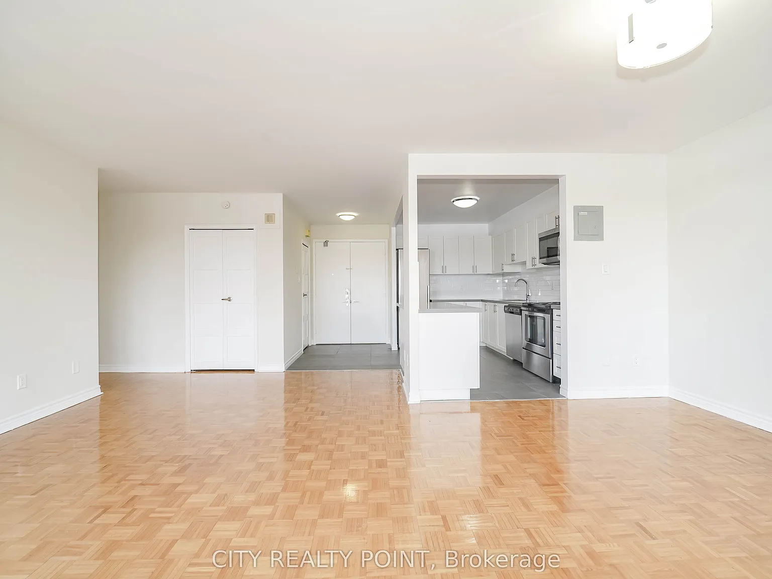 1 bed, $2,395 — Photo 3