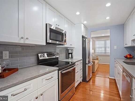 5th image of 2783 Sikes Ct
