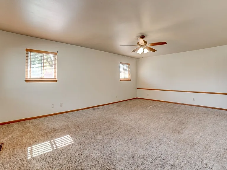 5548 S Owasso Ave — Photo 9