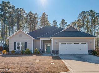 429 W Huckleberry Way, Rocky Point, NC 28457