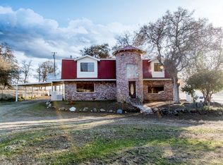 30910 George Smith Rd, Squaw Valley, CA 93675