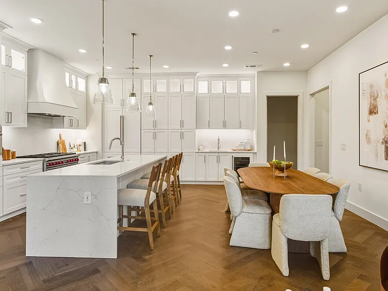 Residences at Southlake — Photo 14