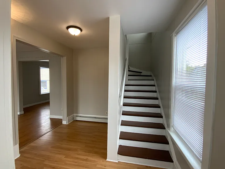 1508 Hammond Ave — Photo 4