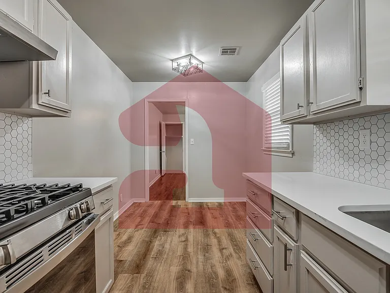 2104 Churchill Way — Photo 20