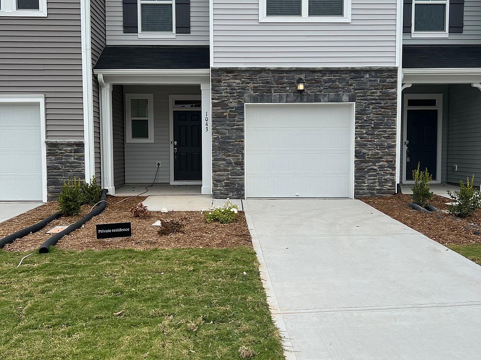 1st image of 1043 Gemma Dr