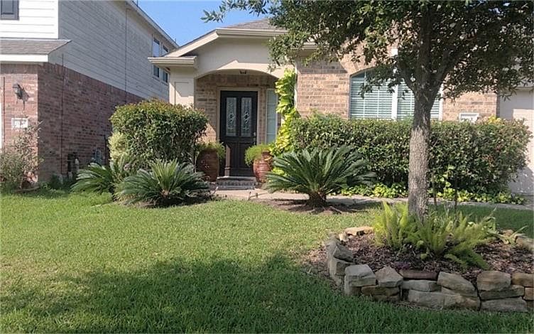 1st image of 11902 Green Colling Park Dr