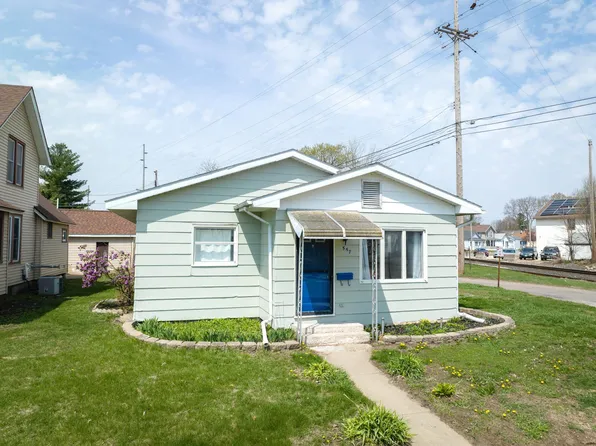 557 Sioux St, Winona, MN 55987