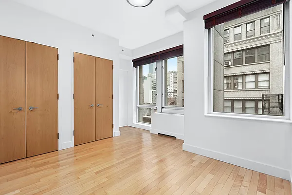Rented by Compass | media 9
