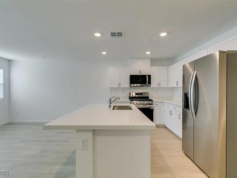 945 Jigglypuff Pl — Photo 22