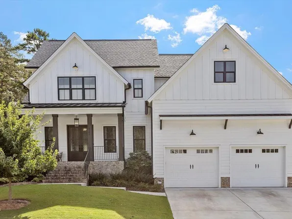 2124 Arborwood Dr, Durham, NC 27705