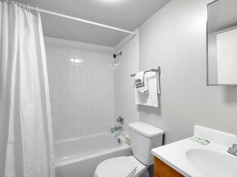 712 S 19th St #1 — Photo 7