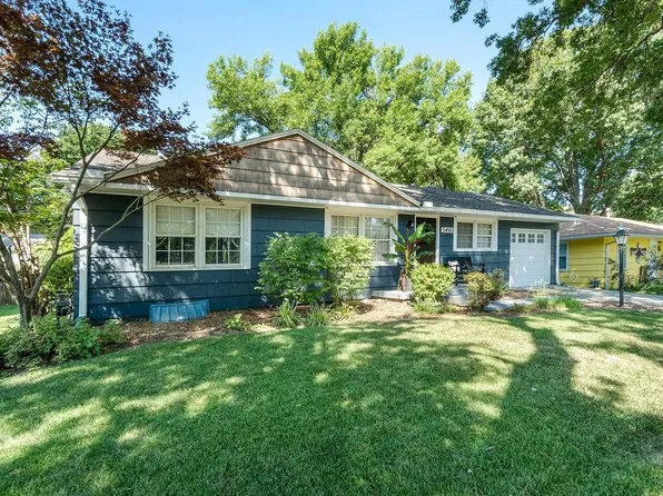 5450 Horton St, Mission, KS 66202