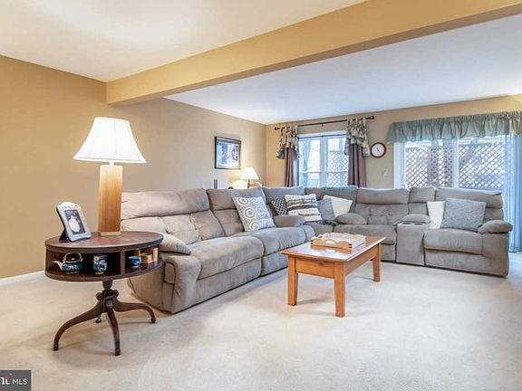 4th image of 5310 Dunleigh Dr