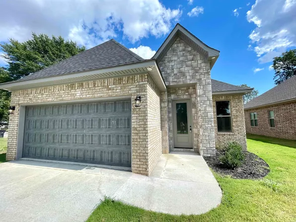 113 N Willow Ave, Trumann, AR 72472