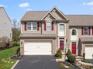 282 Maple Ridge Dr, Canonsburg, PA 15317