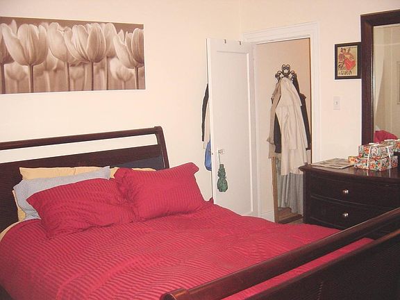 King-Sized Bedroom