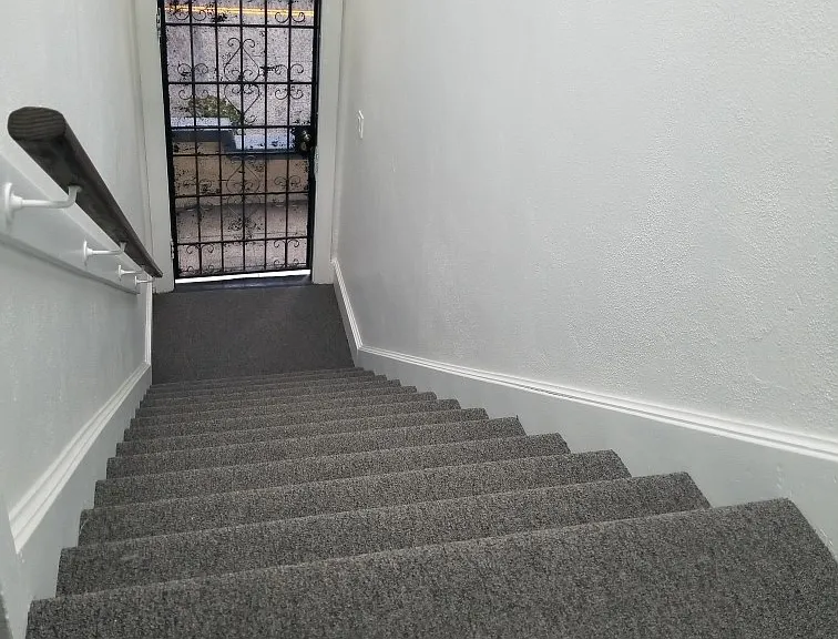 4960 Rosewood Ave #422 — Photo 4