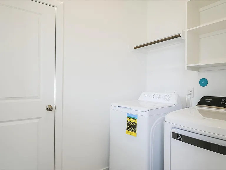 6415 Orchid Beach Dr — Photo 4