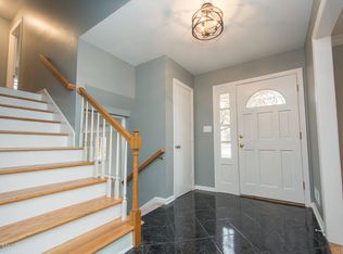 3306 Brownsboro Vista Dr, Louisville, KY 40242
