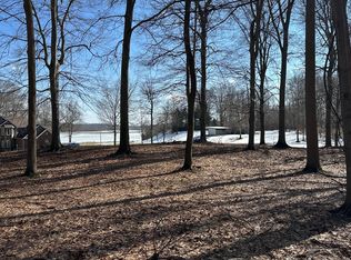 8828 Beechwood Ct, Berrien Center, MI 49102