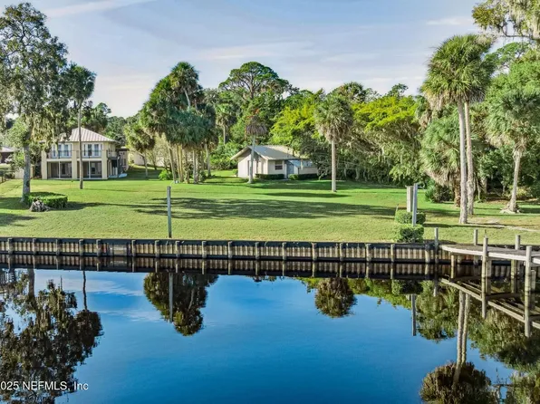 200 PARADISE Lane, Crescent City, FL 32112