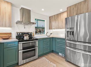 12077 75th Avenue S, Seattle, WA 98178