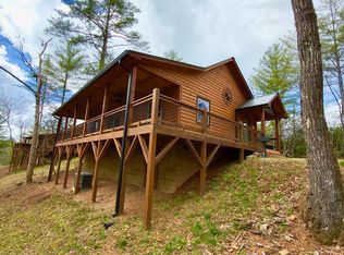 156 White Oak Rdg, Murphy, NC 28906