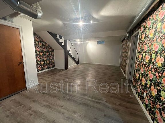 5th image of 6003 Waterman Blvd #B