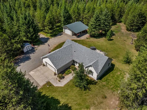 117 Roberts Ln, Blanchard, ID 83804