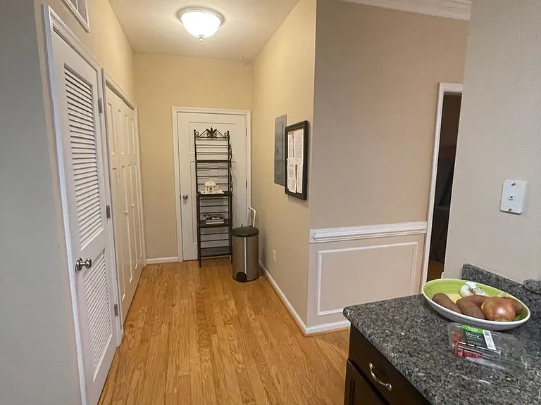8275 Captains Way — Photo 10