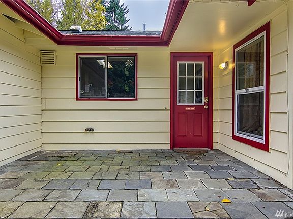 2nd image of 16209 Northup Way