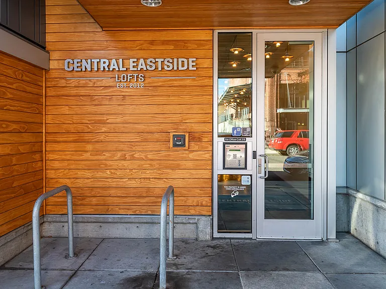 Central Eastside Lofts | Building Entrance